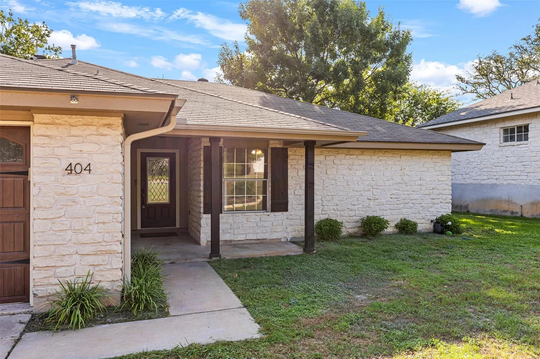 Photo of 404 Innwood DR
