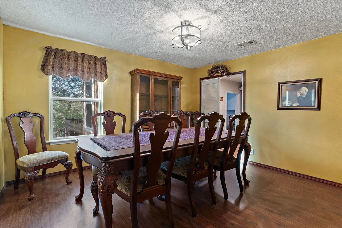 Photo of 184 Farris LN