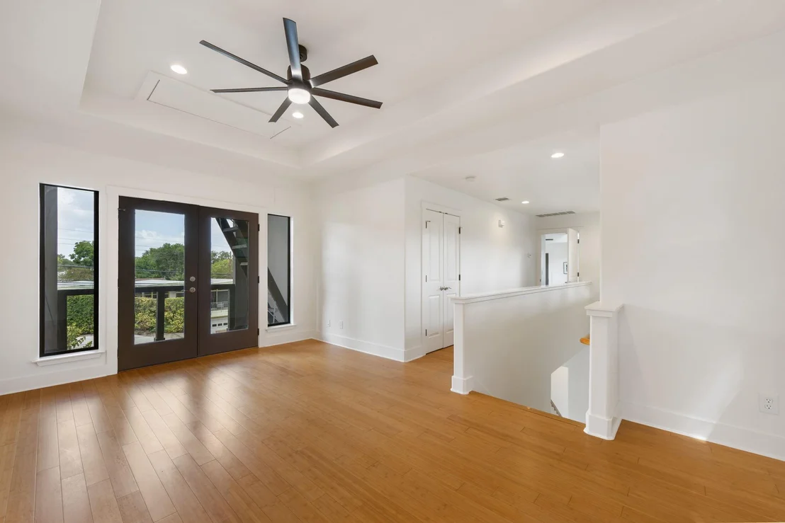 Photo of 1814 Maple Ave