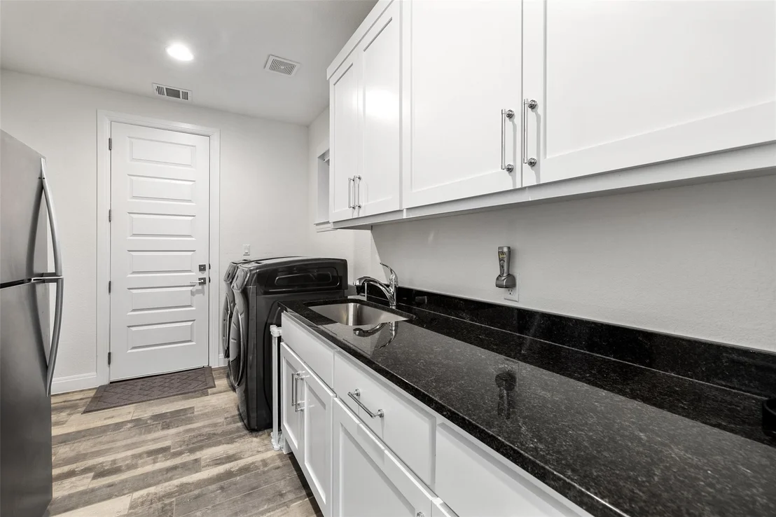 Photo of 403 Prosecco PL