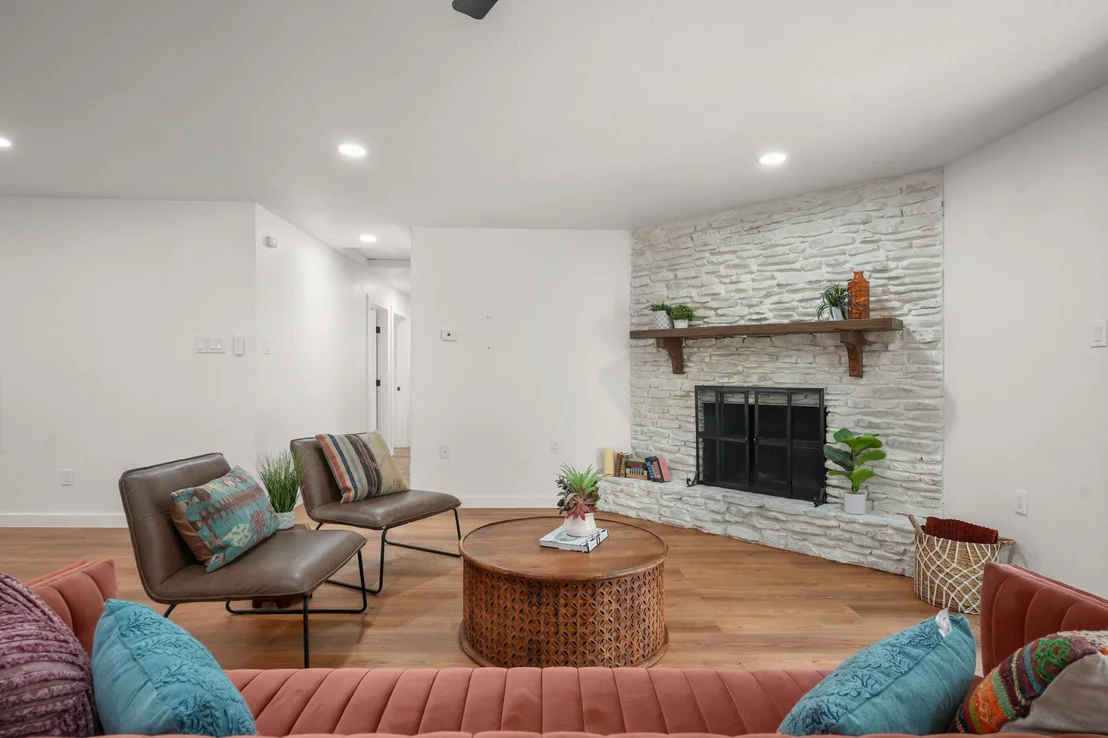 Photo of 11704 Indianhead DR