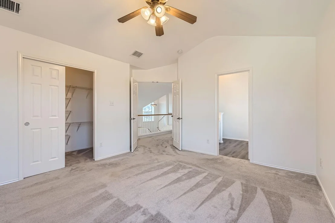 Photo of 4638 Mather