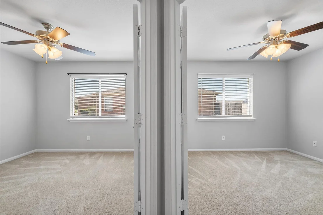 Photo of 411 Leo LN