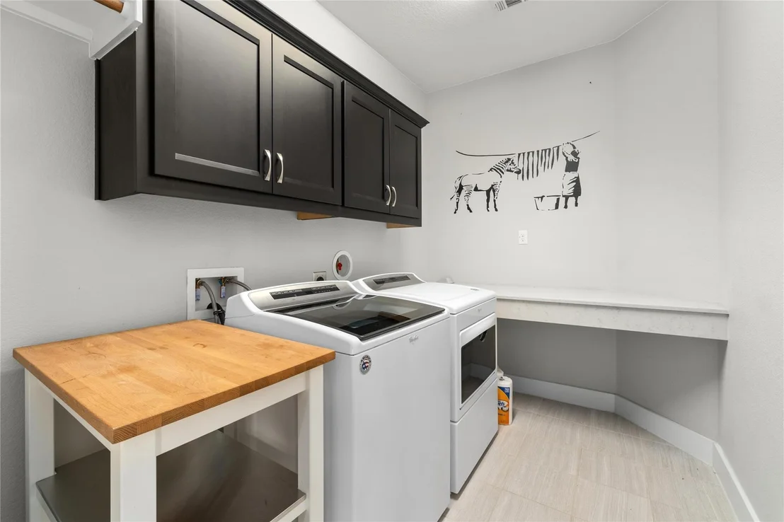 Photo of 7207 Albert RD