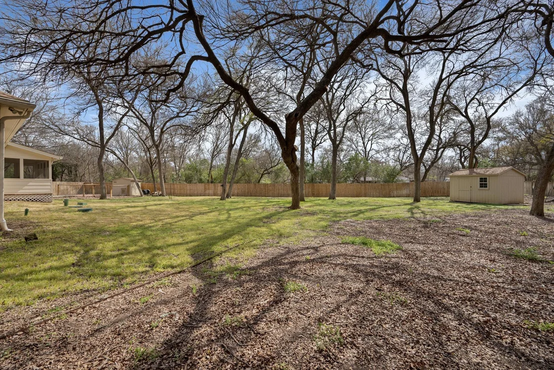 Photo of 531 Leanna Oak LOOP