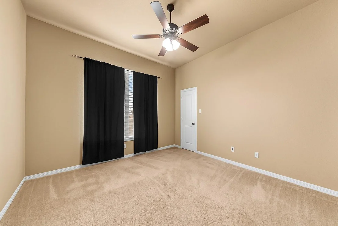 Photo of 11066 La Paloma LOOP E