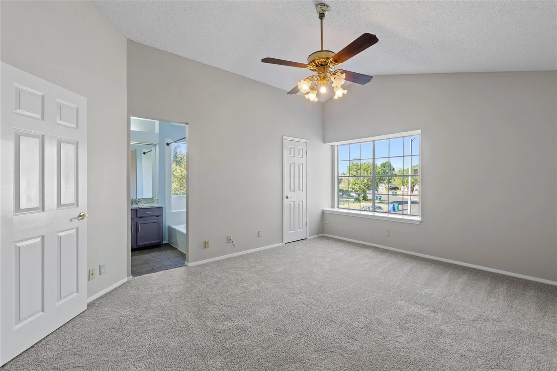 Photo of 1400 Brook WAY