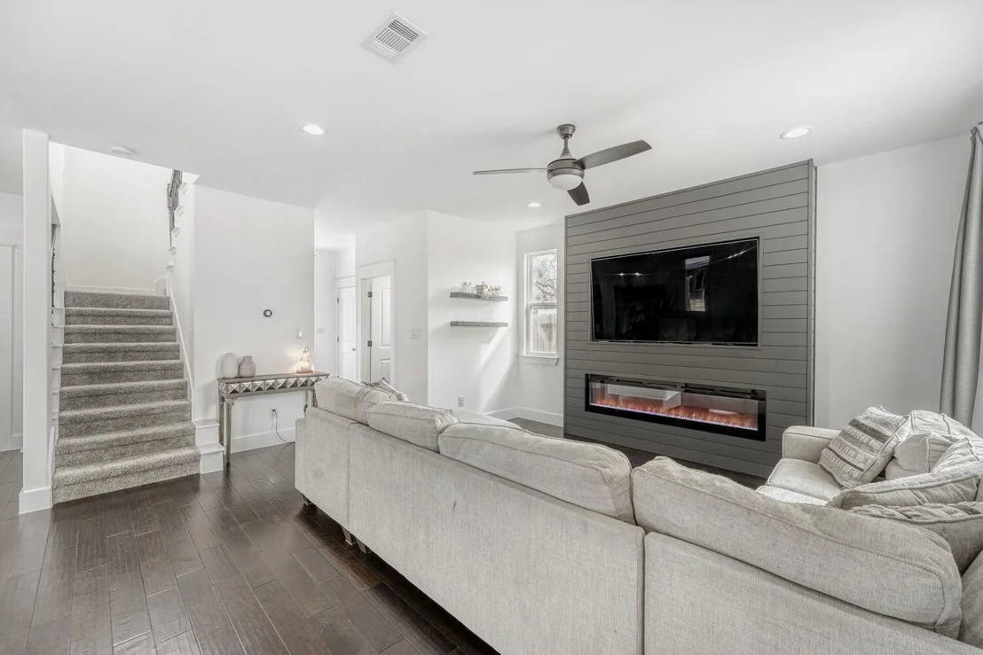 Photo of 125 Irene ST