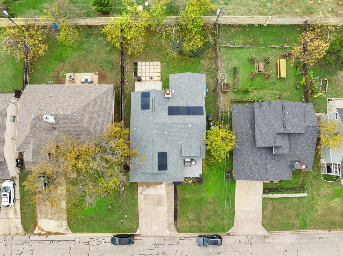 Photo of 711 Broken Bow DR