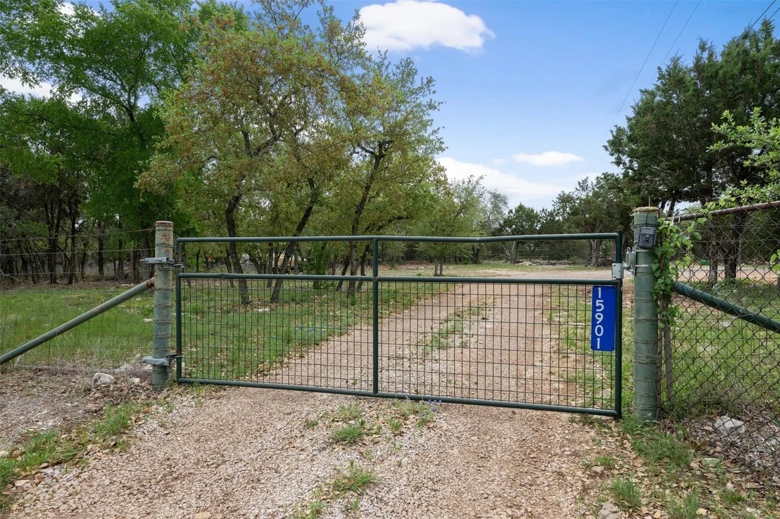 Photo of 15901 Buddy Ave