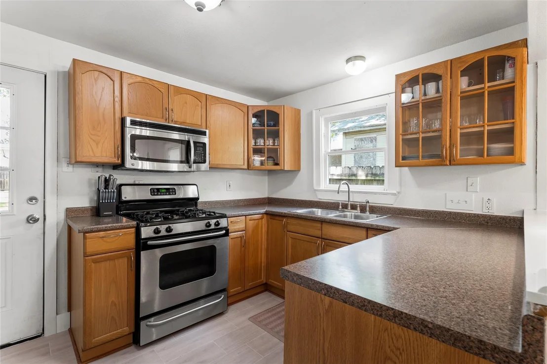 Photo of 1208 Cedar Ave