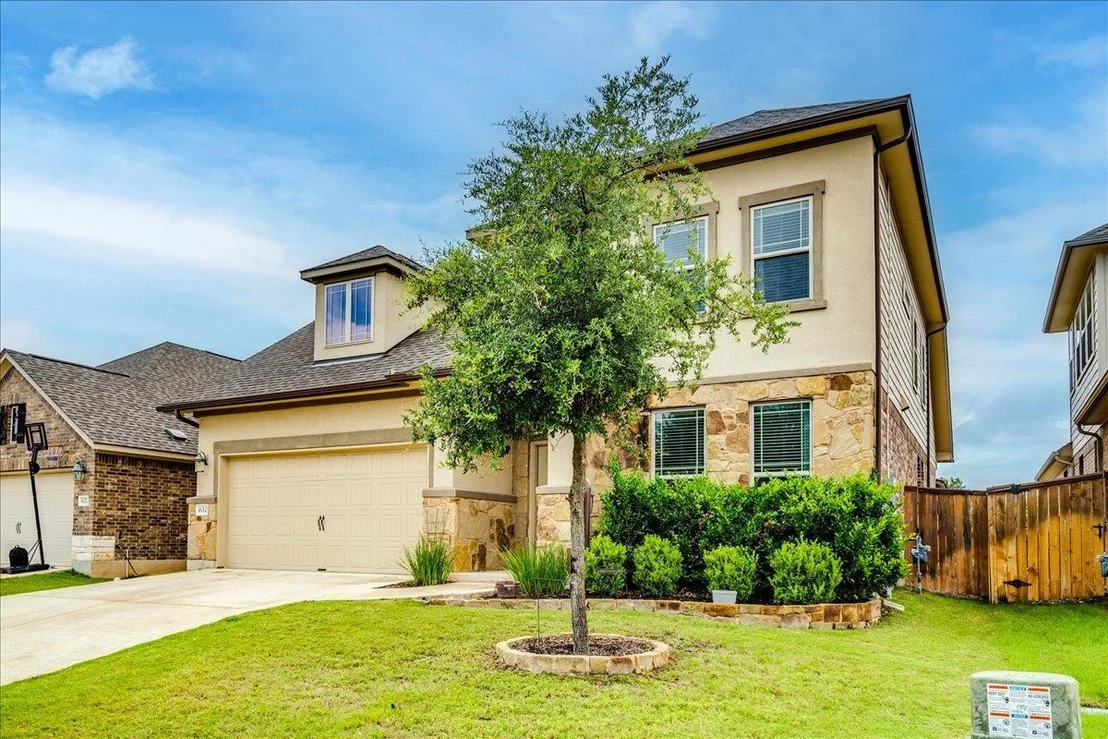 Photo of 610 Stonewood LN