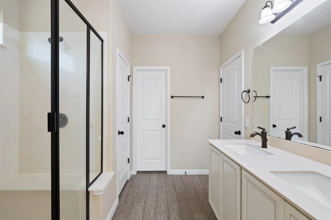 Photo of 11512 Reading WAY