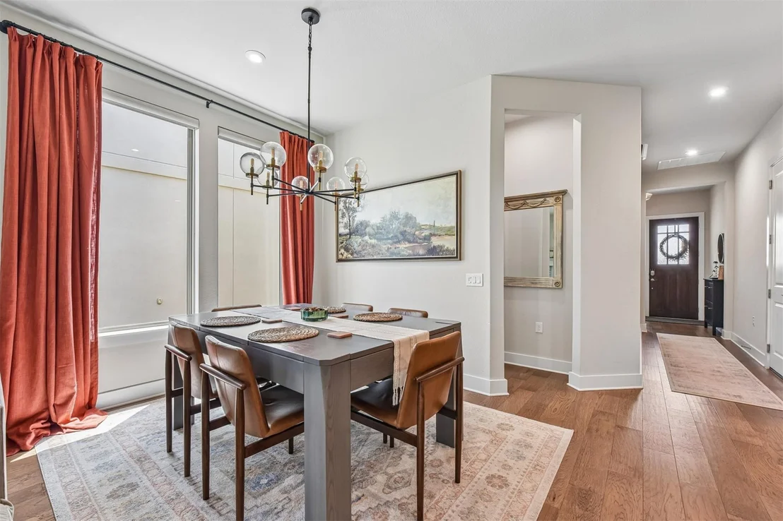 Photo of 240 Diamondback DR