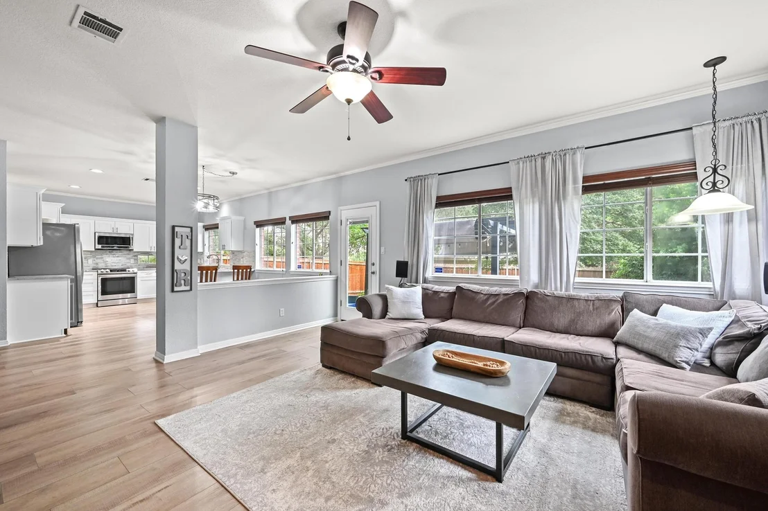Photo of 7901 Henry Kinney ROW