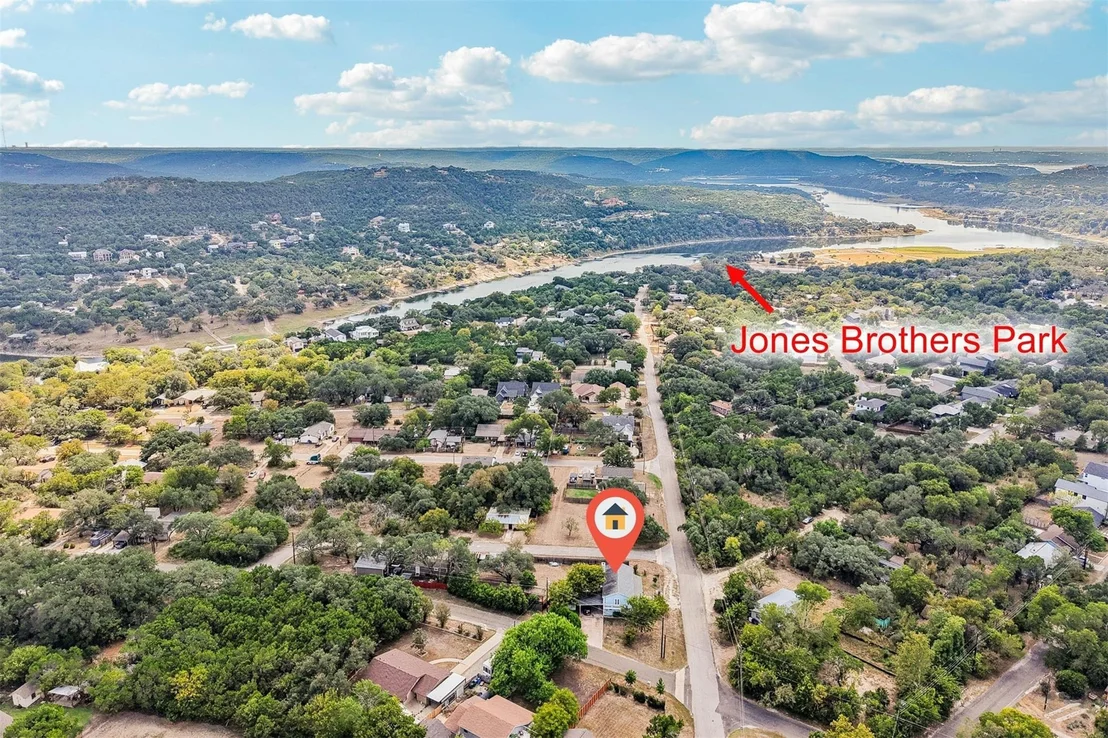 Photo of 11203 Travis DR
