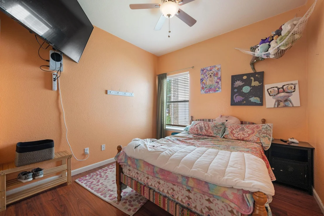 Photo of 18112 Skysail DR