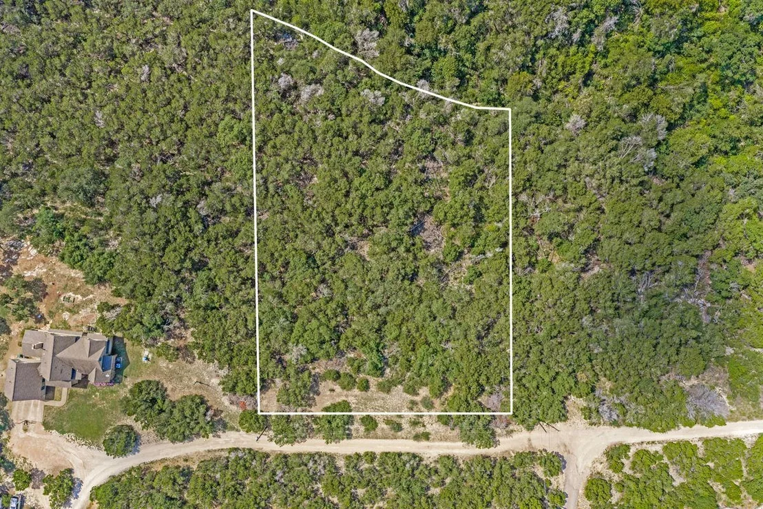 Photo of Lot 6 Barrie DR