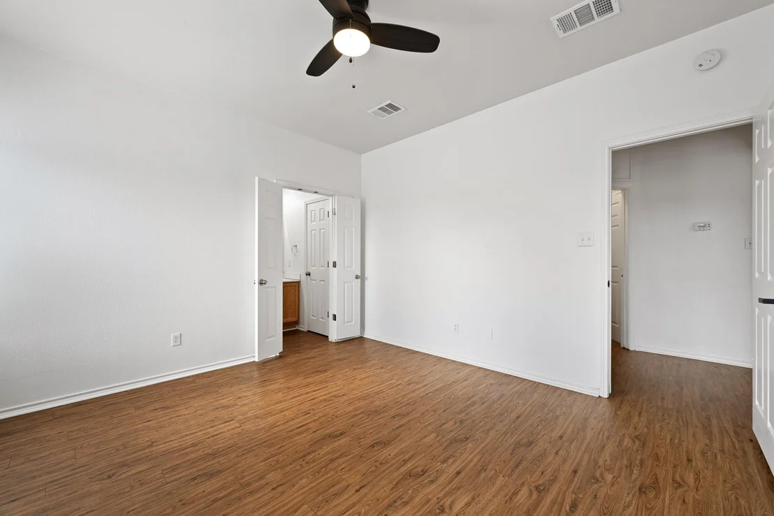 Photo of 12103 Bastrop ST