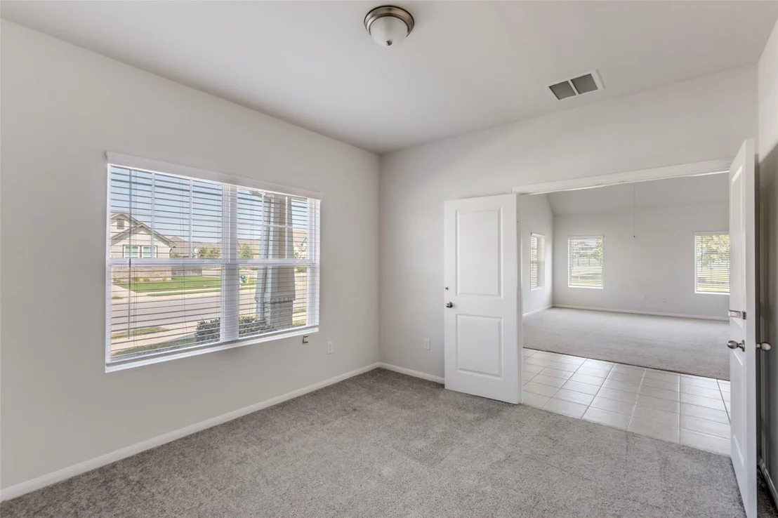 Photo of 200 Oldbridge DR