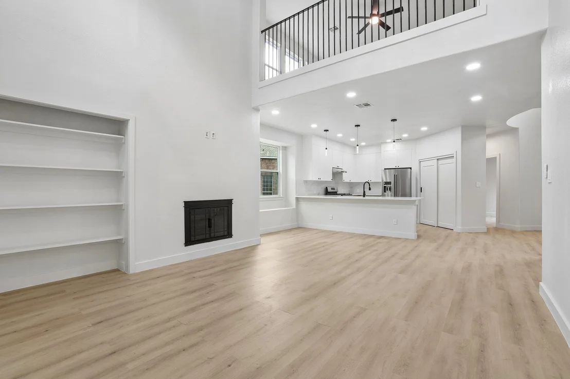 Photo of 12717 Lee Park LN