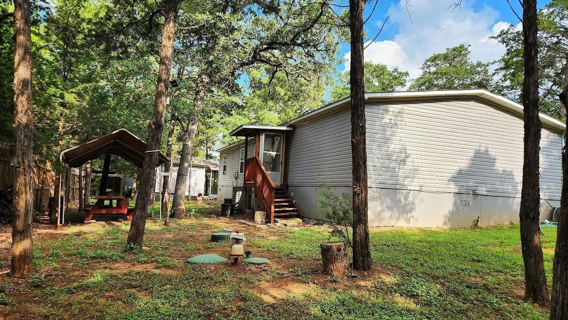 Photo of 184 Arrowhead DR