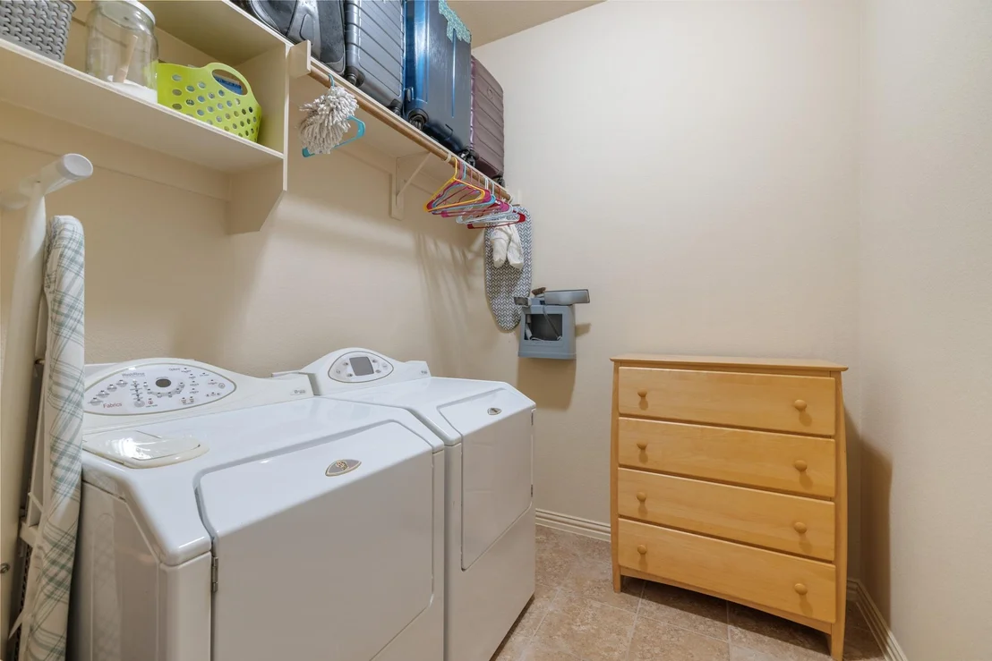 Photo of 921 Tabernash DR