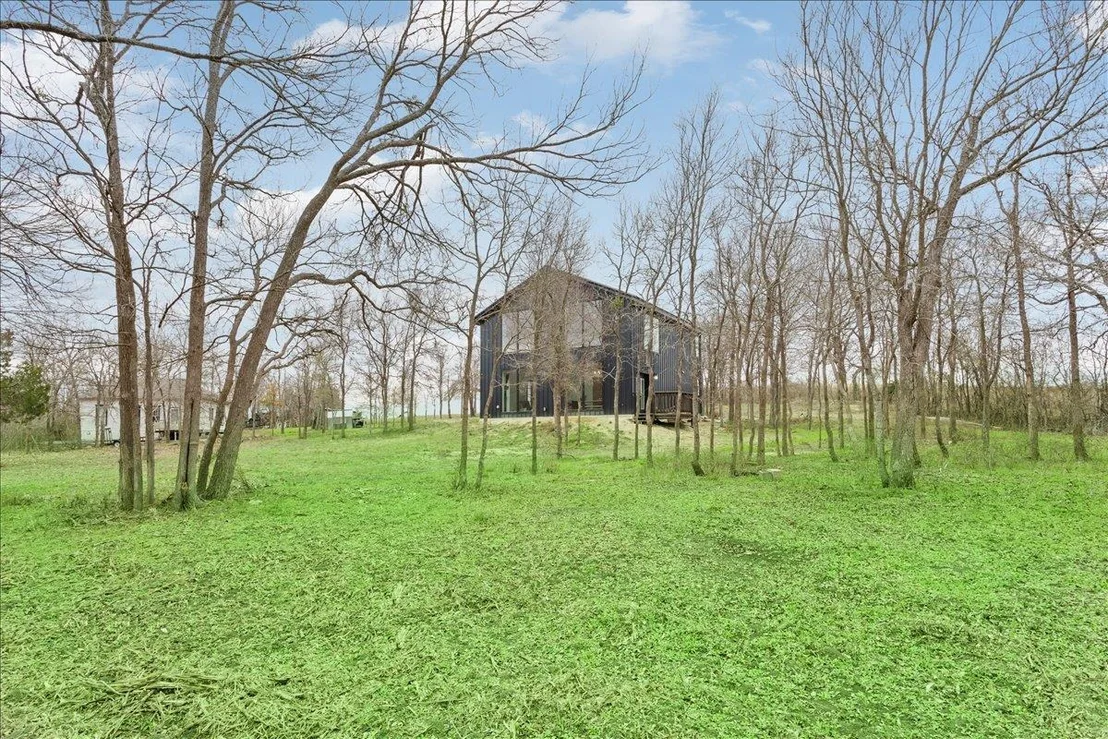Photo of 7662 State Highway 53