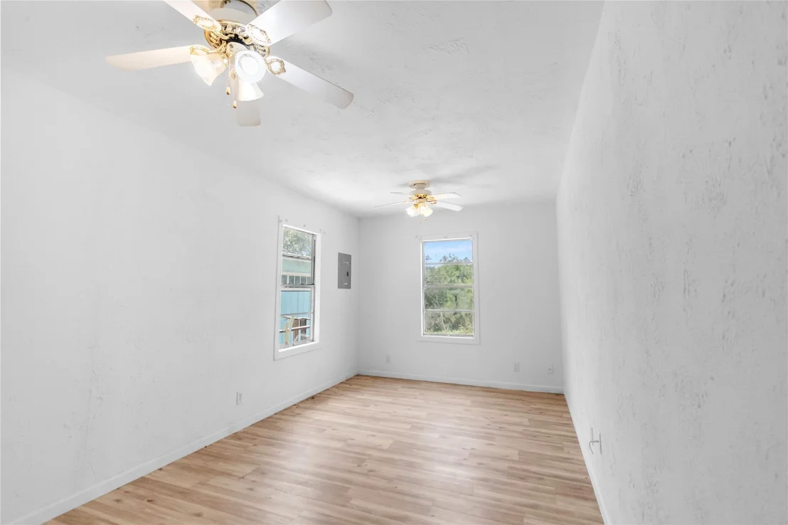 Photo of 106 Beach DR
