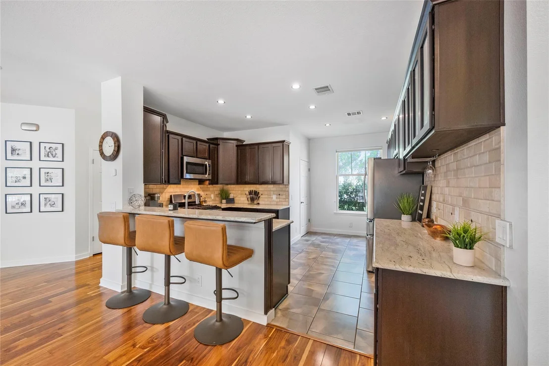 Photo of 9131 Edwardson LN