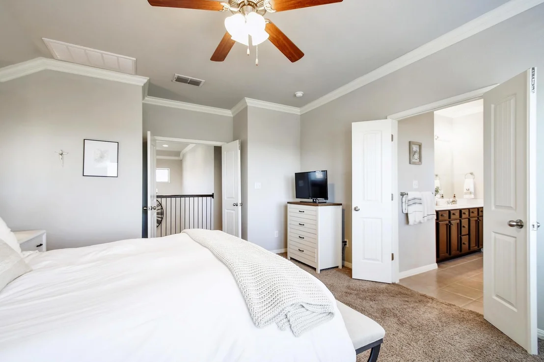 Photo of 713 Nautical LOOP