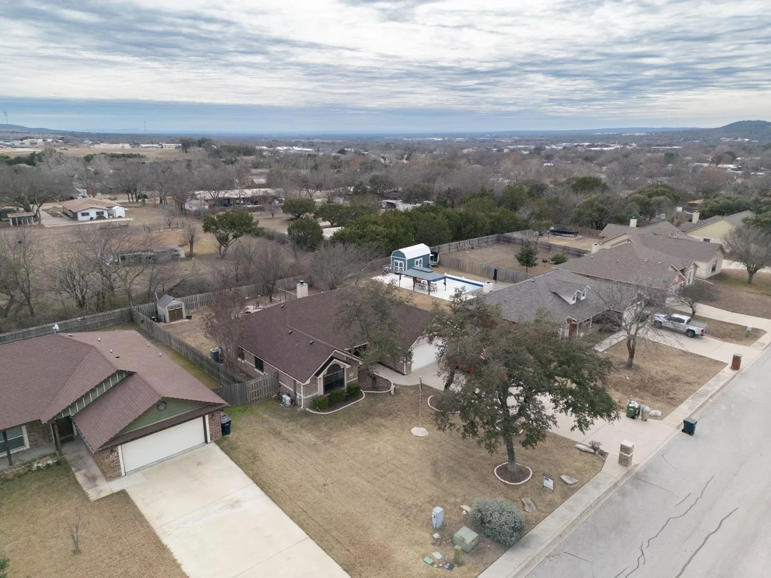 Photo of 1303 Adam Ave