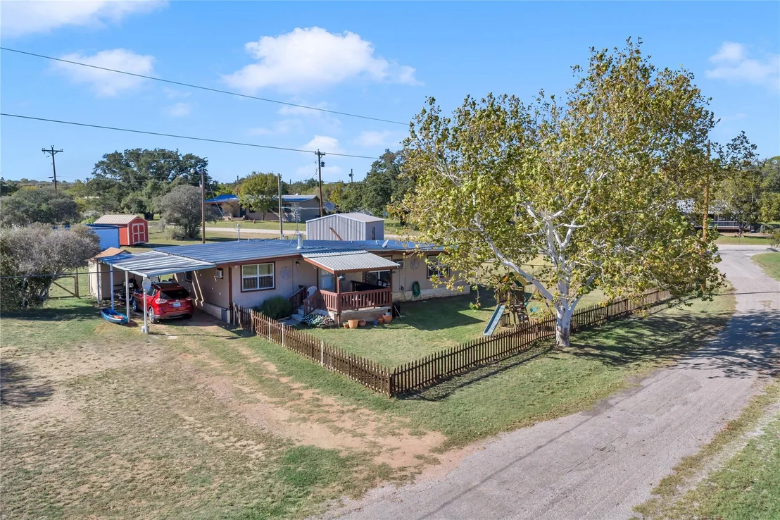 Photo of 1415 Bee LN