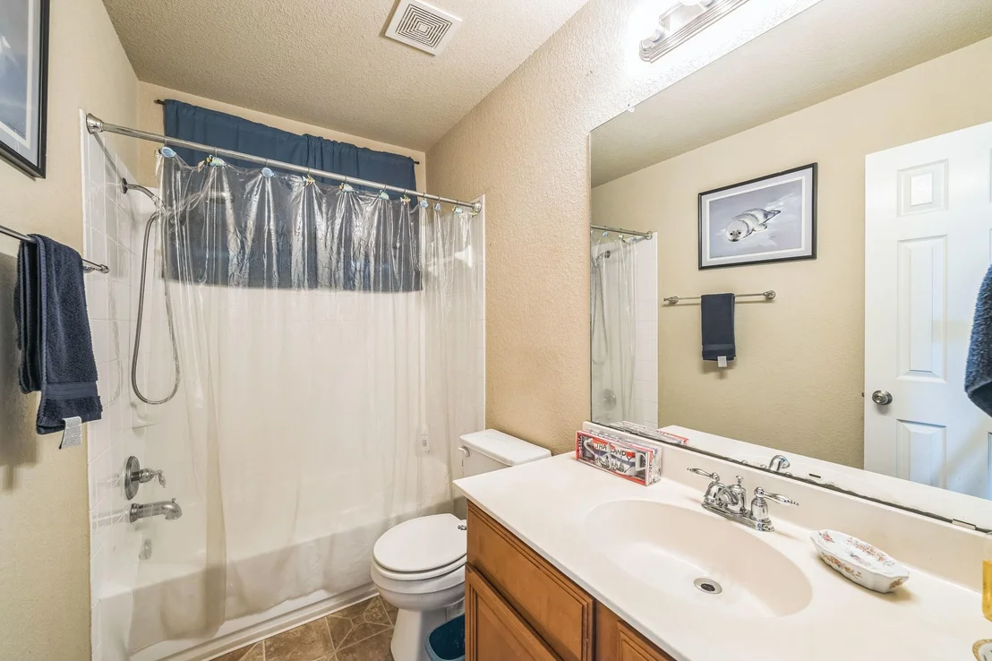 Photo of 633 Sweet Leaf LN