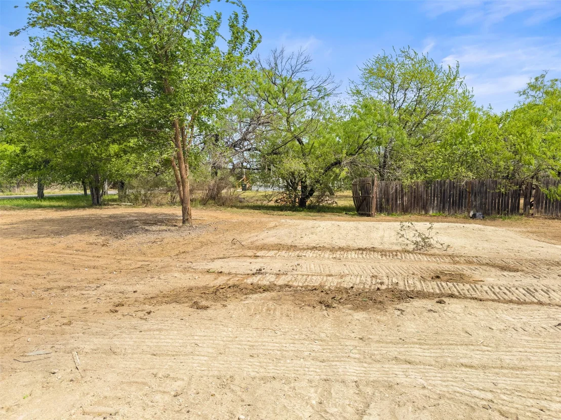 Photo of 933 County Road 118