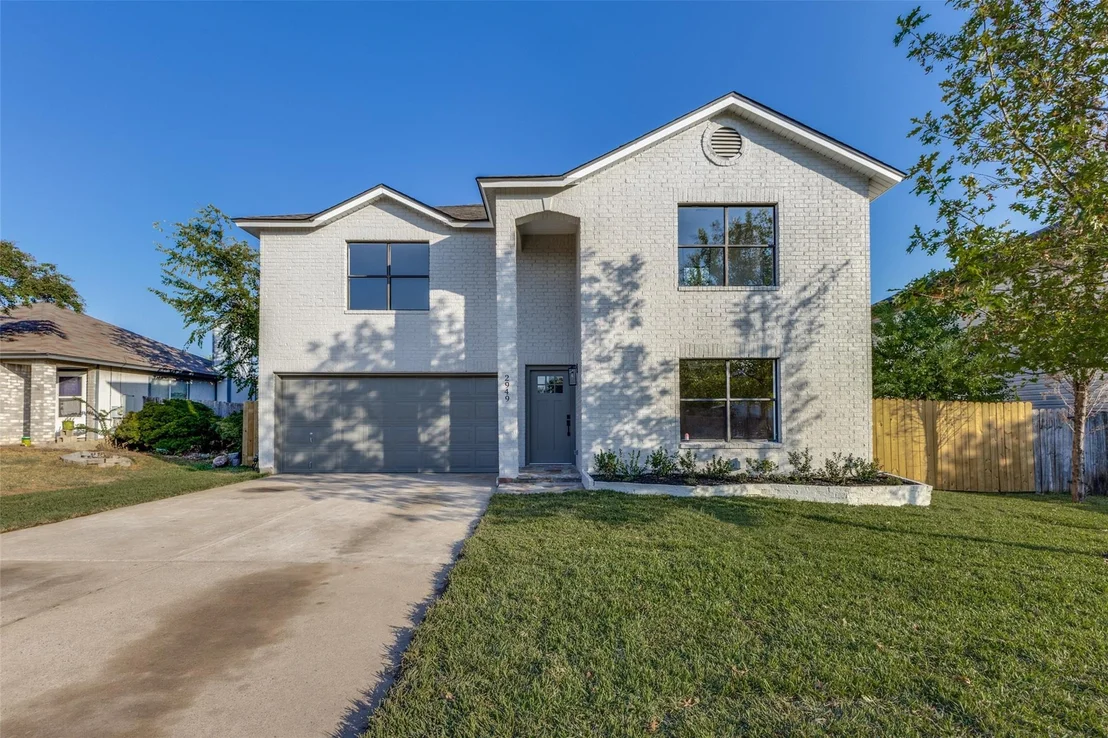 Photo of 2949 Donnell DR