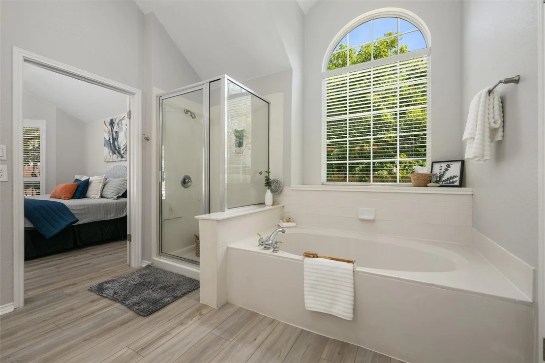 Photo of 602 Vogue CV
