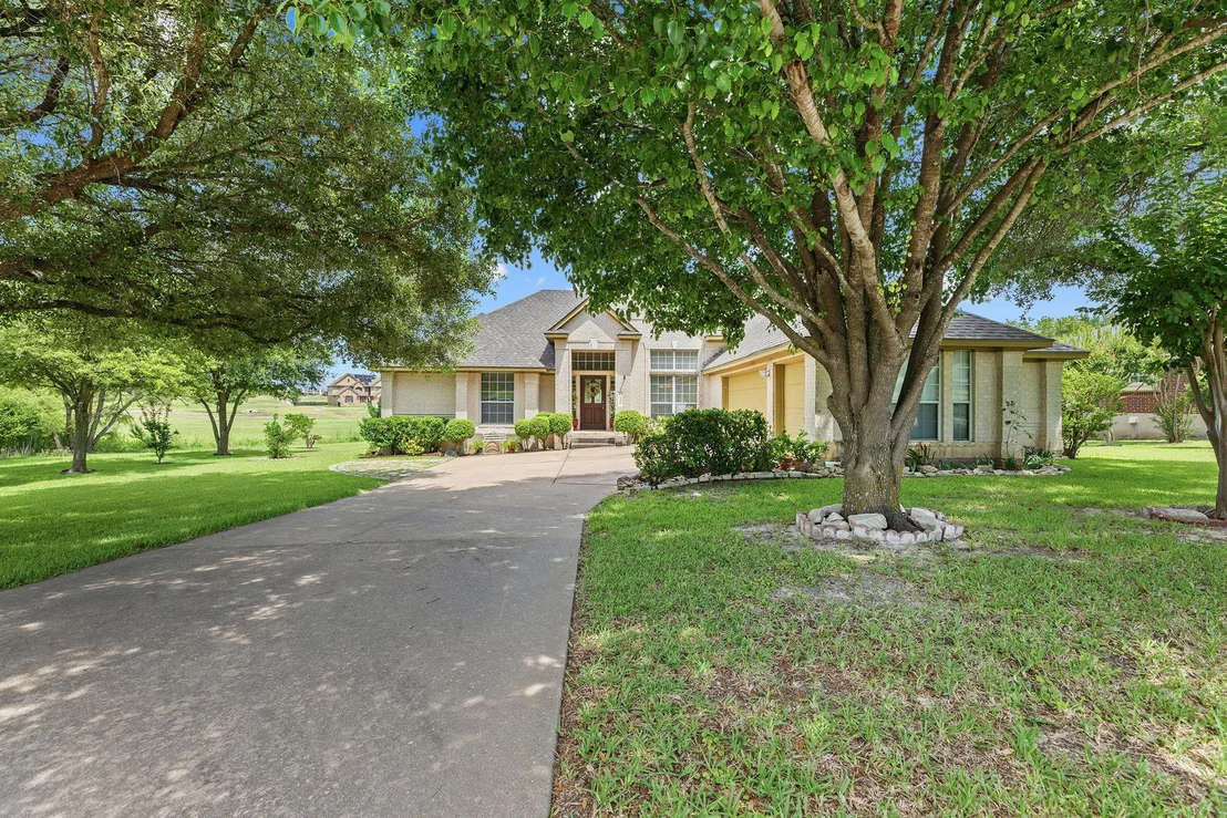 Photo of 19425 Kennemer DR