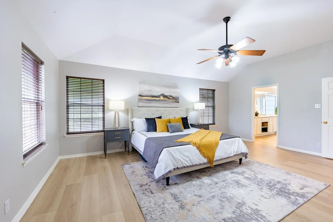 Photo of 12604 Oro Valley CV