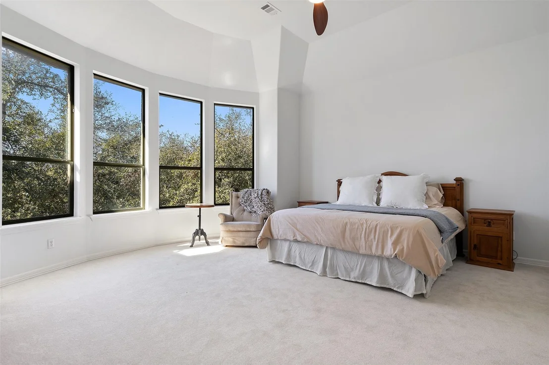 Photo of 172 Mirafield LN