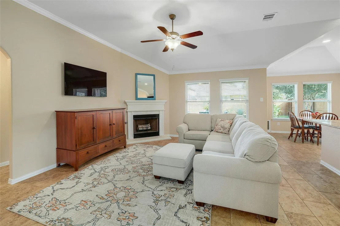 Photo of 4301 Chestnut Meadows BND