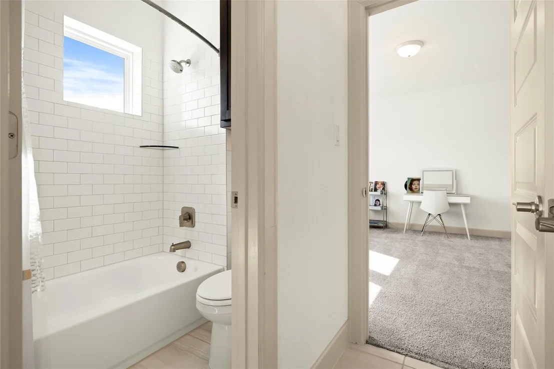 Photo of 121 Starfire DR