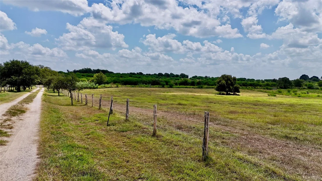 Photo of 4228 County Road 256