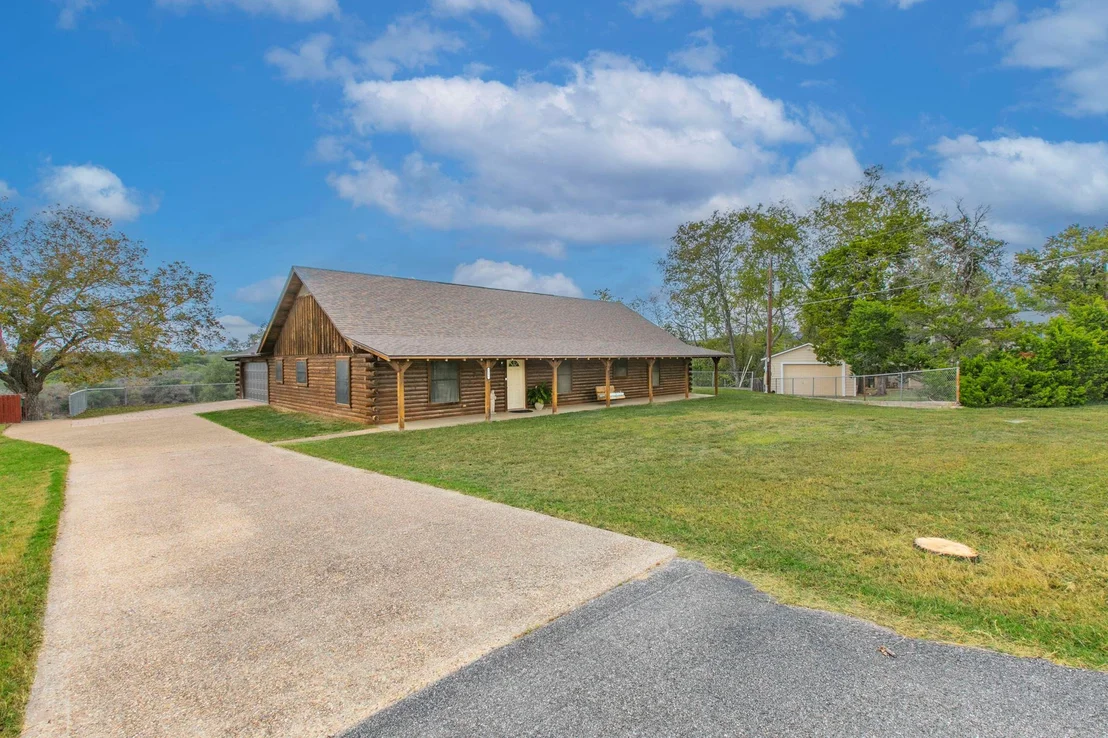 Photo of 5200 Ledge RD