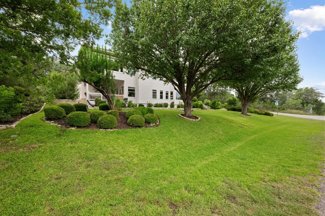 Photo of 730 GOLF CREST LN