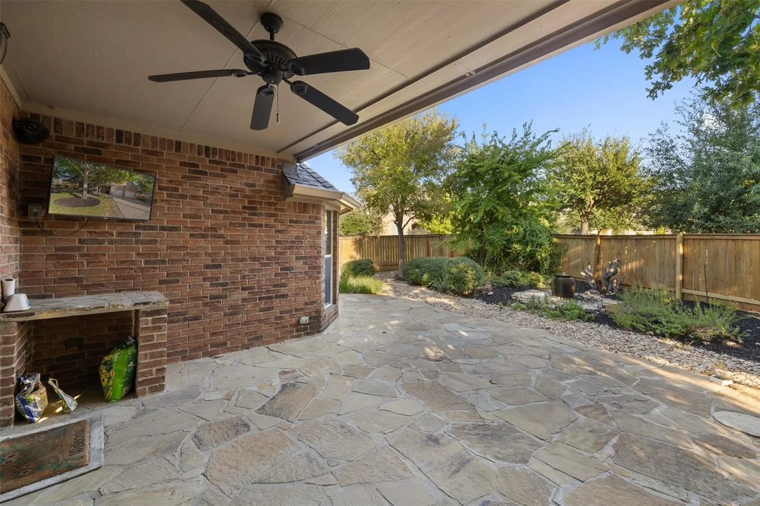 Photo of 1111 Hillridge DR