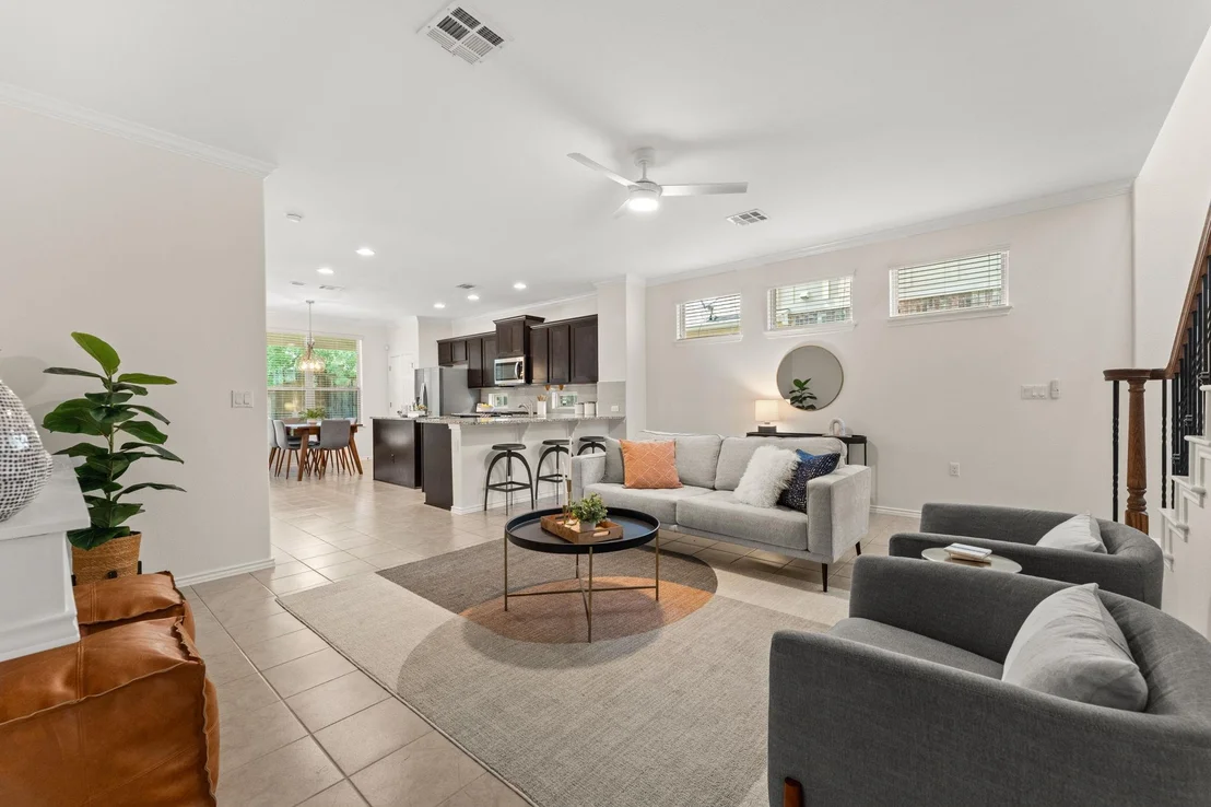 Photo of 9528 Hunter LN