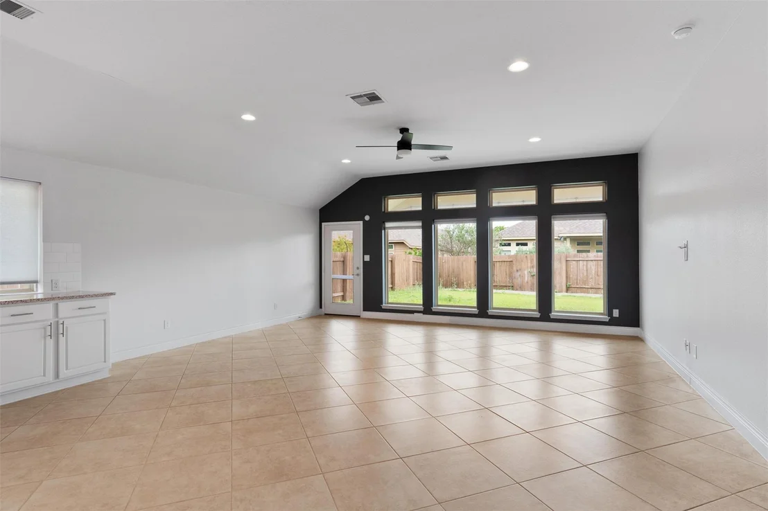 Photo of 217 Serrano ST