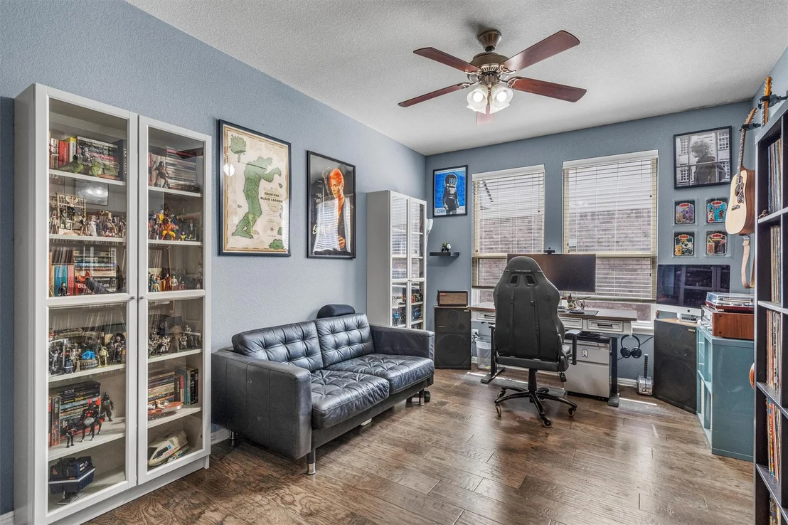 Photo of 2520 Weeping Beech LN