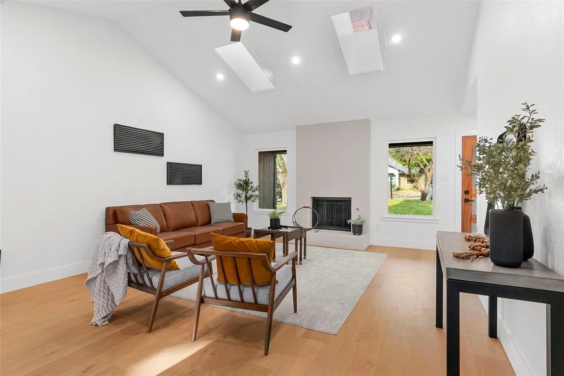 Photo of 7601 Burly Oak CIR